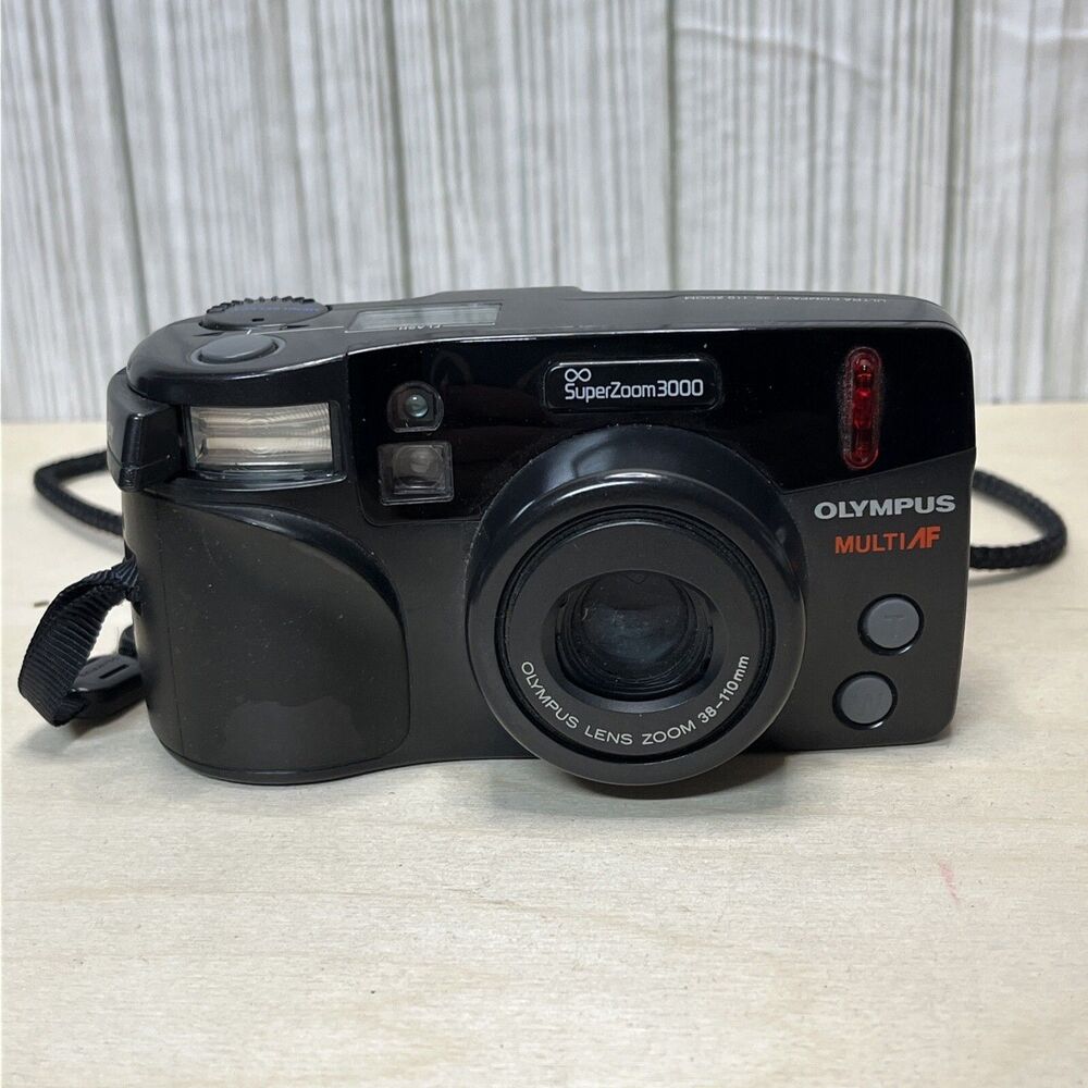 Olympus SuperZoom 3000 DLX Multi AF 38-110mm Point & Shoot Film Camera For Parts